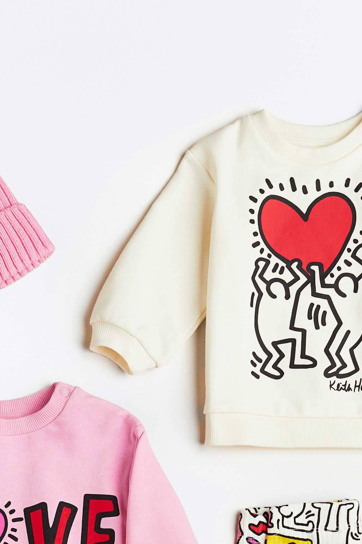 HM Kid's Heart Printed Terry Sweat Shirt Kid's Sweat Shirt SNR 