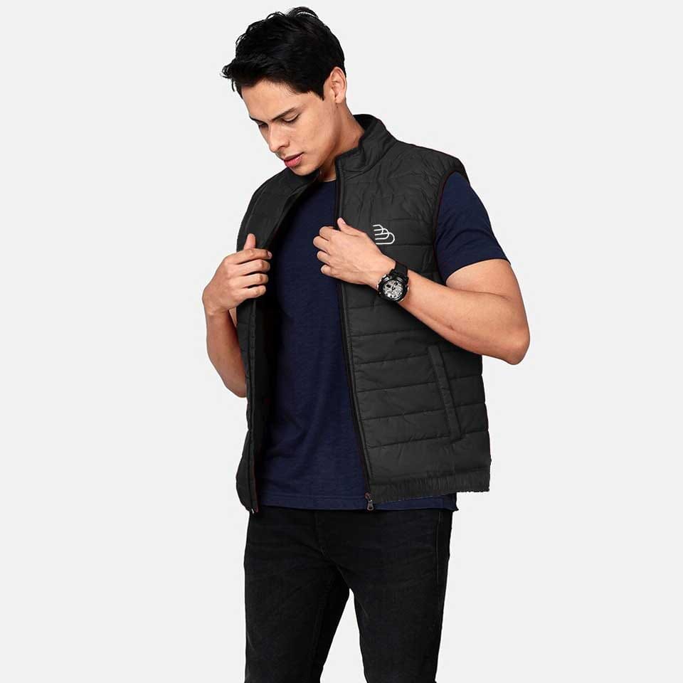 The Burnt Soul Men's Logo Embroidered Sleeveless Madrid Puffer Gilet Men's Gilet IBT Black S 