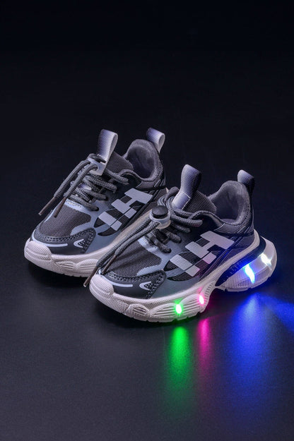 Kid's Classic LED Light-Up Sneakers