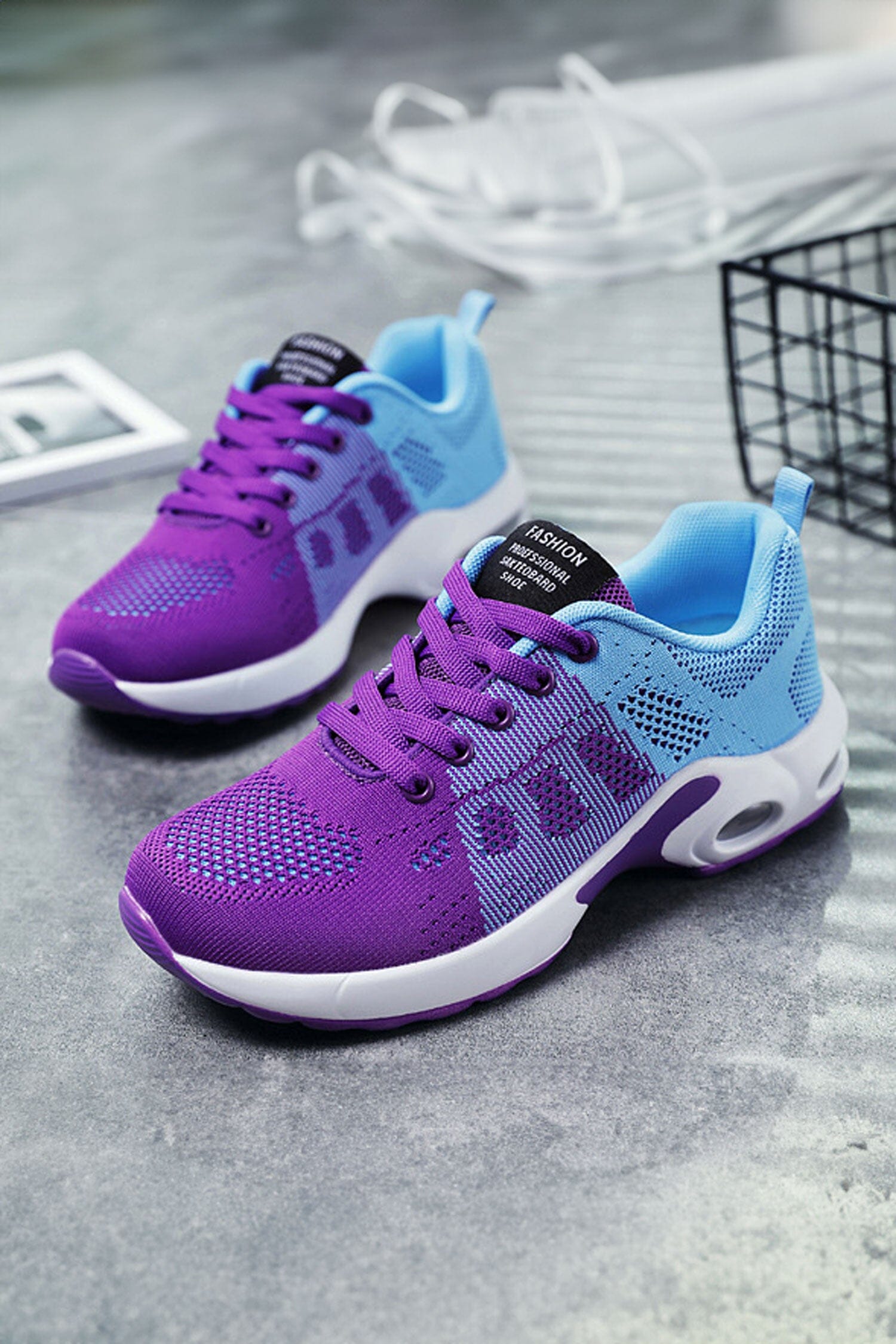 Fashion Women's Air-Cushioned Lace-Up Sneakers Women's Shoes Shaoxing Shangqu im&ex Co.,ltd 