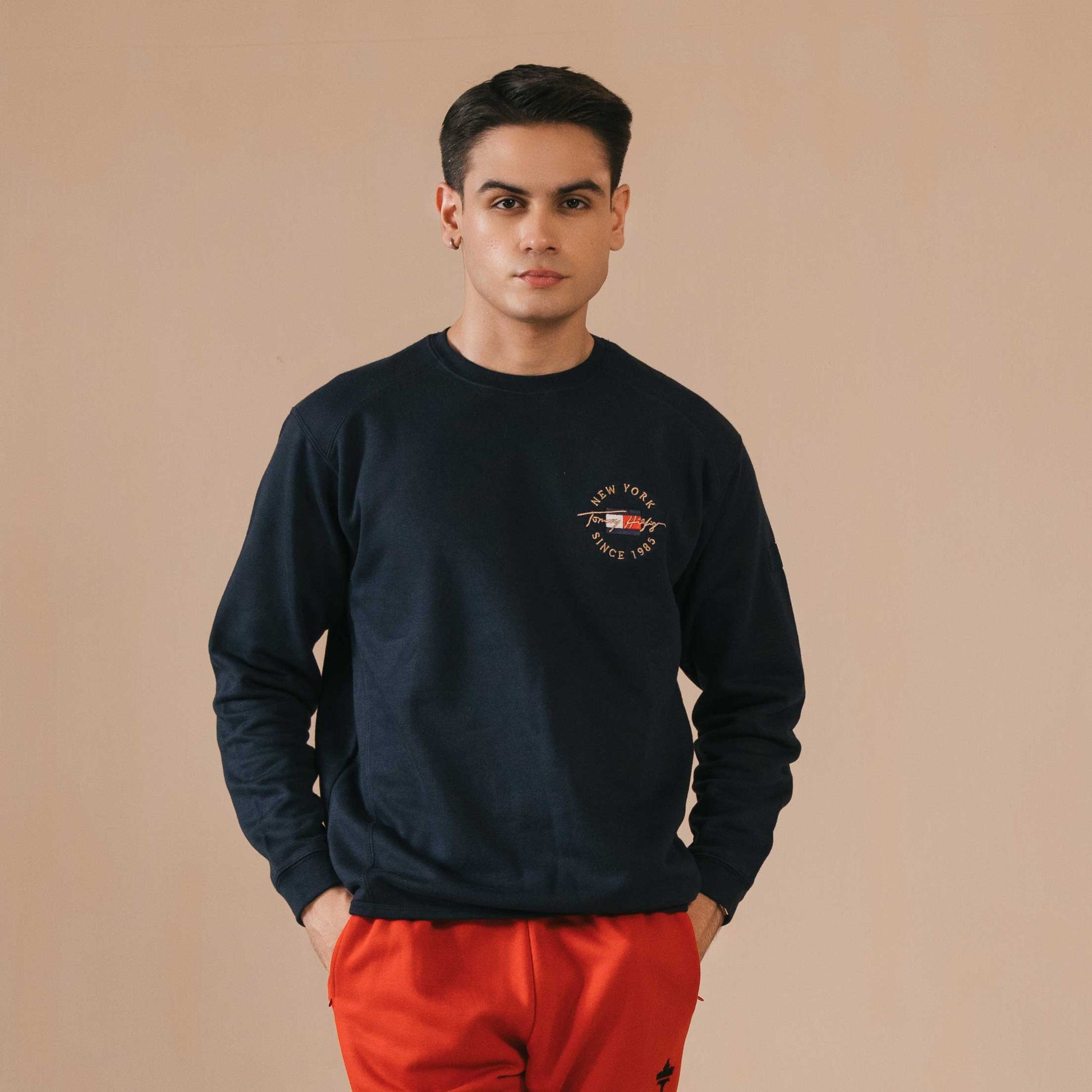 Tommy Hilfiger Men's New York Logo Embroidered Long Sleeve Fleece Sweat Shirt Men's Sweat Shirt Fiza Navy XS 