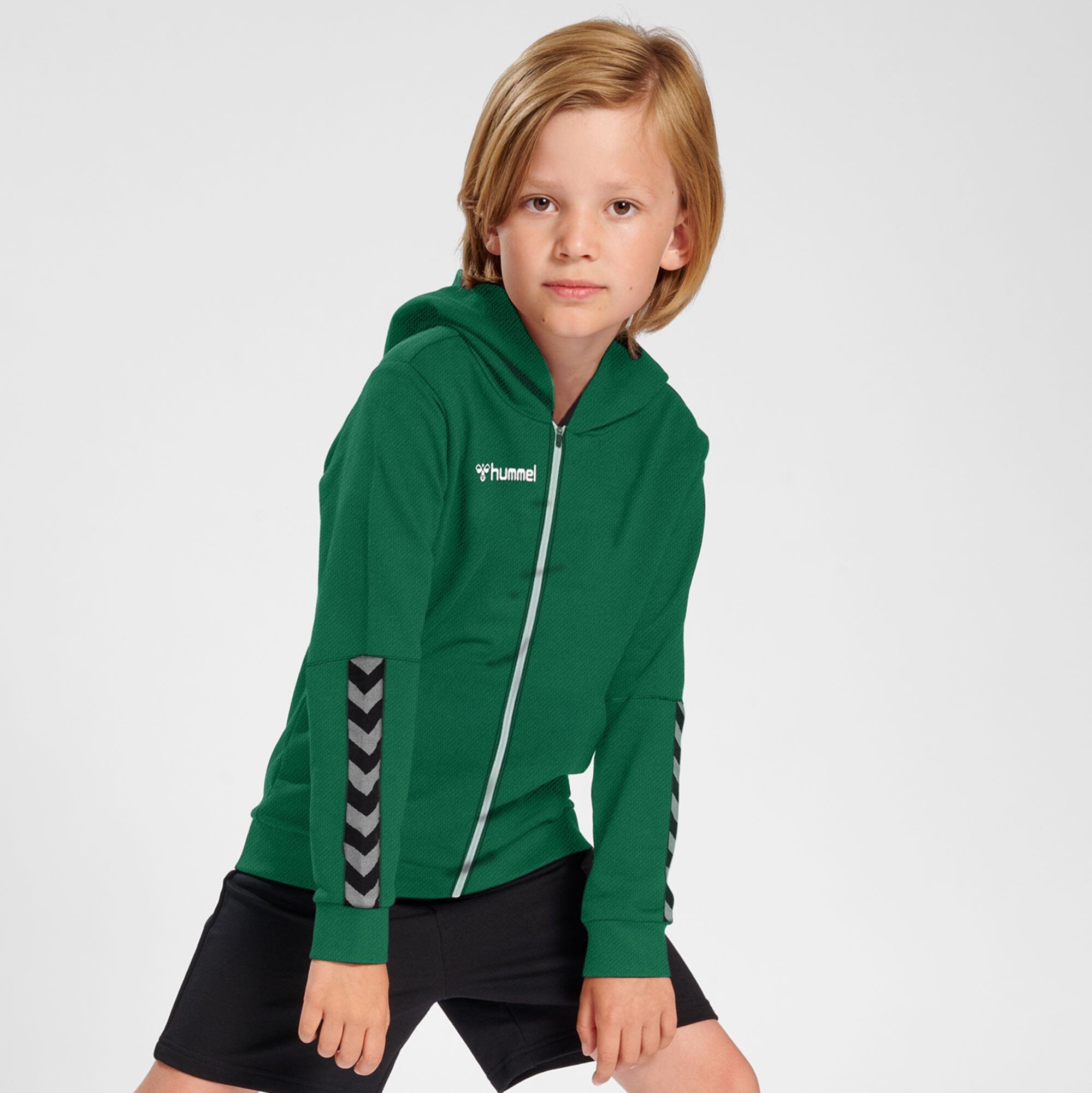 Hummel Boy s Arrow Arm Printed Activewear Zipper Hoodie