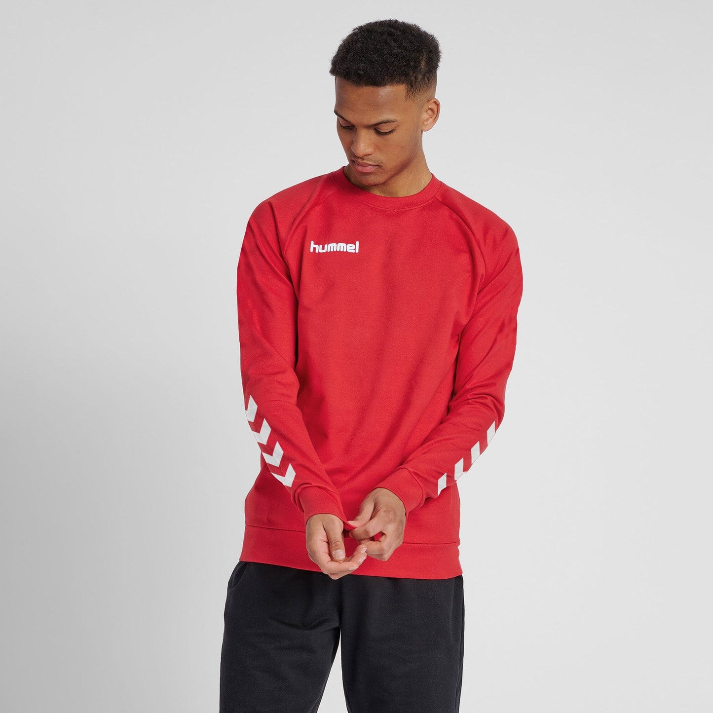 Hummel Men's Arrow Arms Activewear Minor Fault Sweat Shirt Men's Sweat Shirt HAS Apparel Red S 