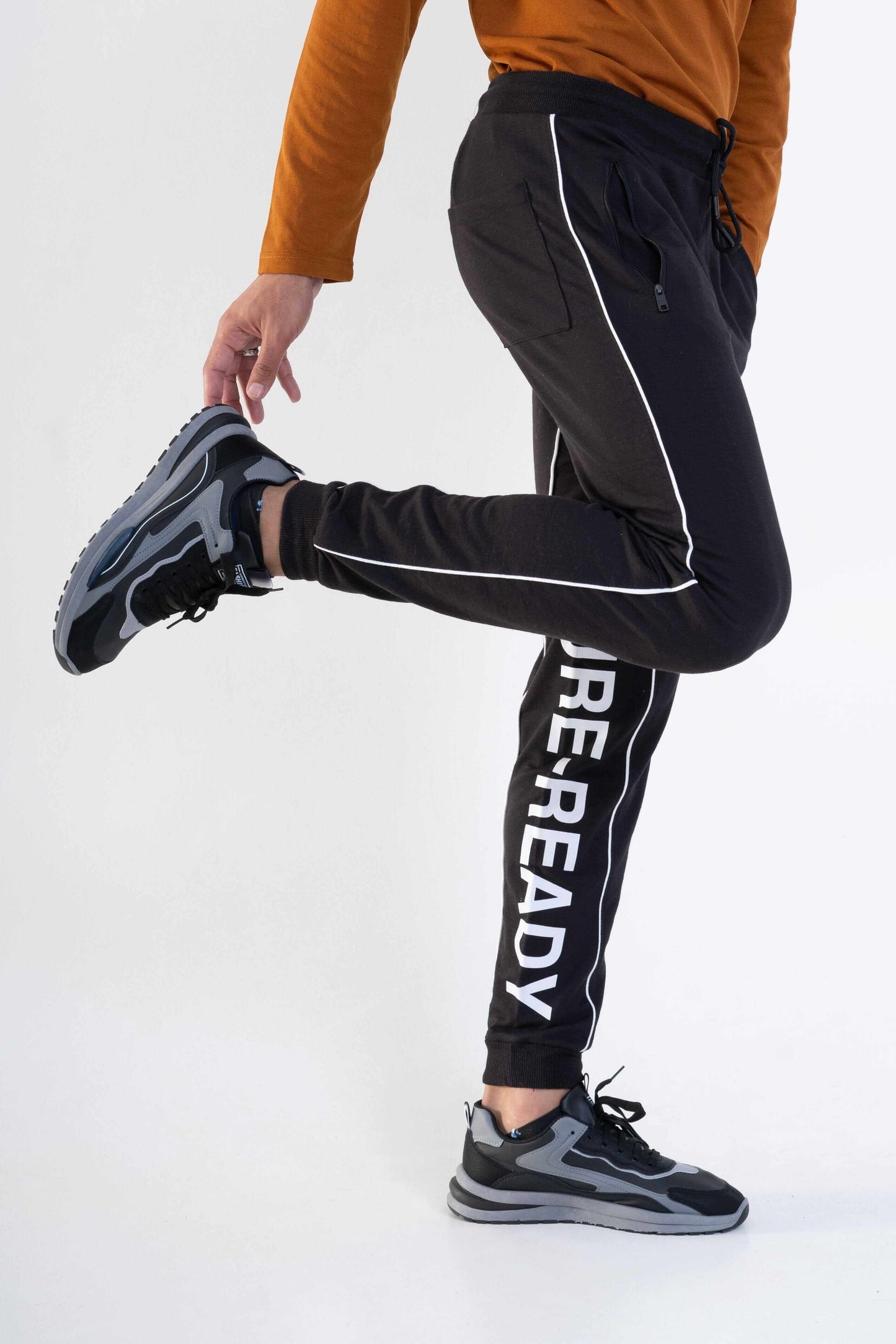 Bershka Future-Ready Men's Jogger Pants – Limited-Time Crazy Deal! Men's Jogger Pants Yasir Bin Asad 