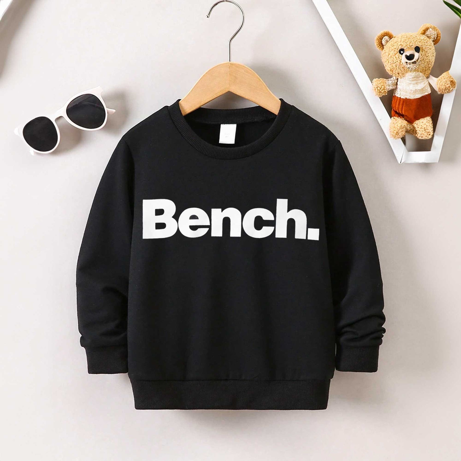 Rabbit Skins Boy's Bench Printed Fleece Sweat Shirt Boy's Sweat Shirt SNR Black 2 Years 