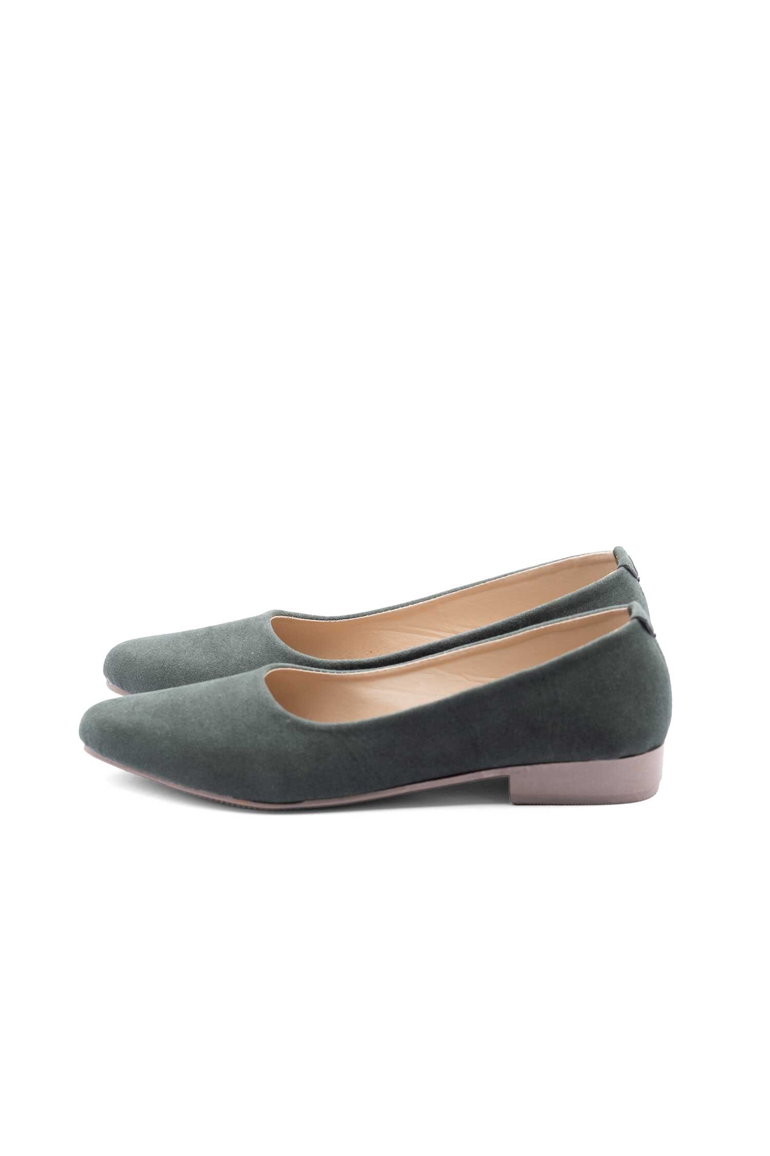 Women's Classic Velvet Coat Shoes Women's Shoes SNAN Traders ( Sale Basis) 