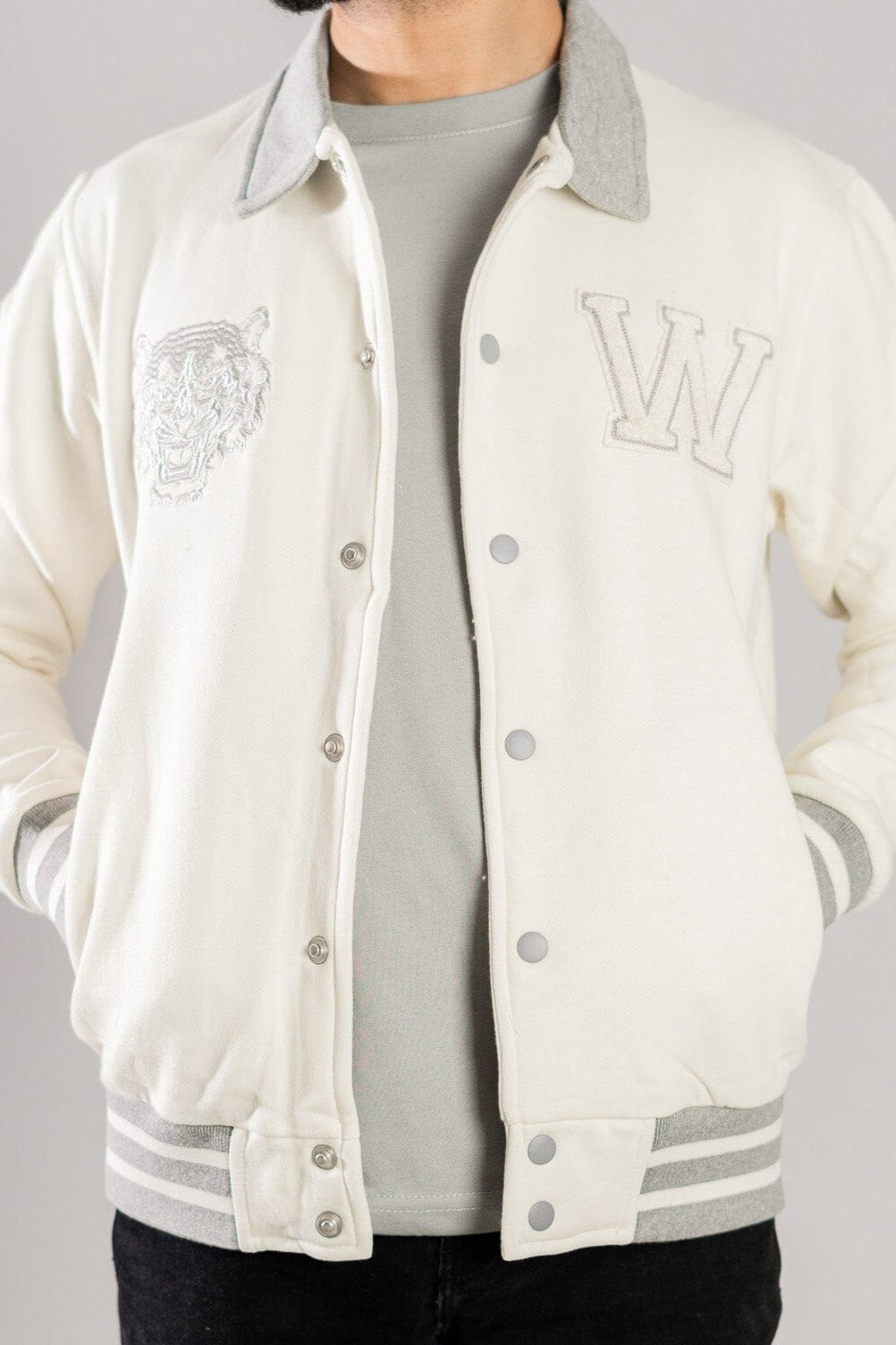 PRIMARK White carousel Collared