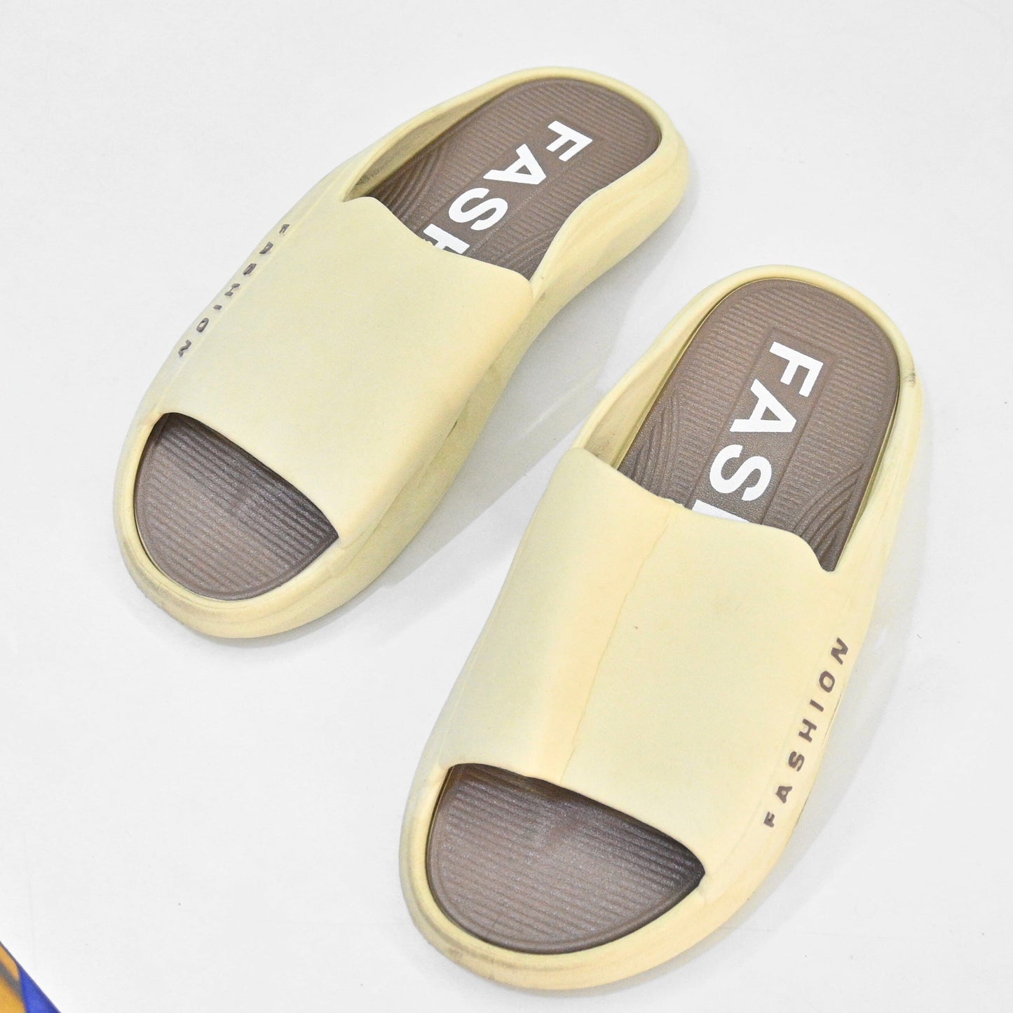 Men's Summer Hot Leisure Trendy Slippers Men's Shoes Sunshine China Oatmeal & Brown EUR 36-37 