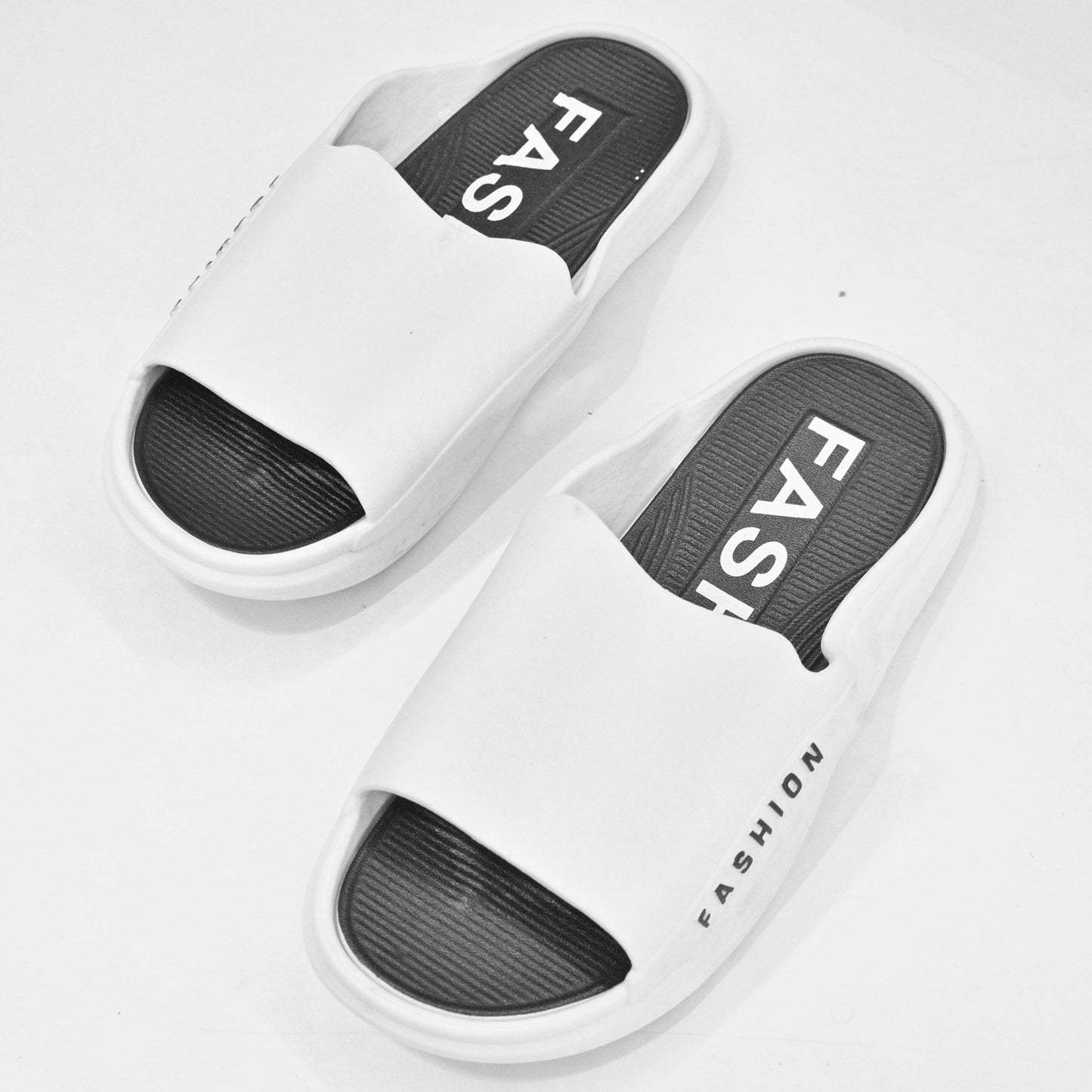 Men's Summer Hot Leisure Trendy Slippers Men's Shoes Sunshine China White & Black EUR 36-37 