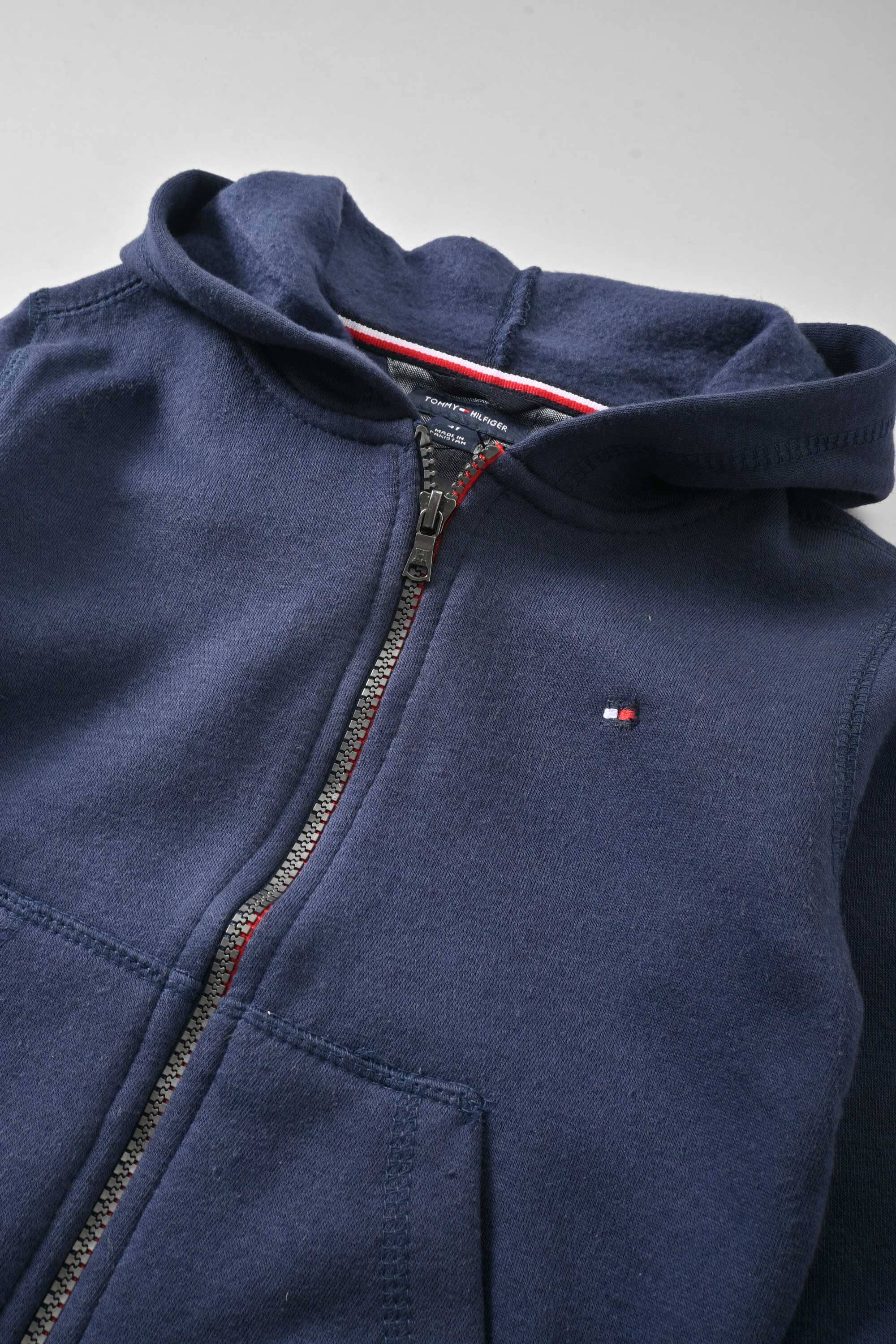 Tommy hilfiger hoodie on sale zipper