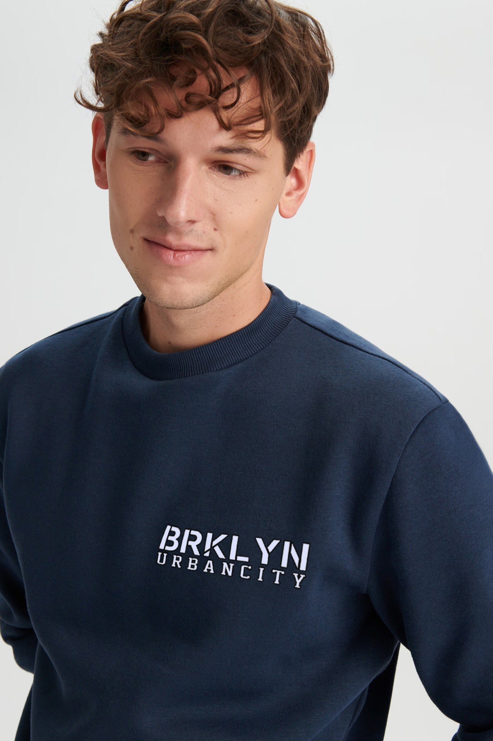 Sinsay Men's Brklyn Printed Fleece Sweat Shirt